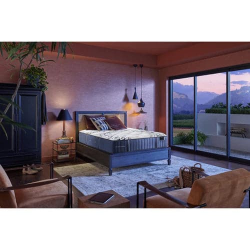 Stearns & Foster Estate Mon Tresor 13.5" Tight Top Luxury Medium Firm Mattress