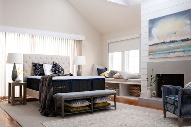 Stearns & Foster® 14" Blisswood Luxury Firm Hybrid Memory Foam Mattress - DirectBed | Mattress Stores Hamilton, Niagara Falls, St Catharines, Stoney Creek, Burlington, Oakville, Ancaster