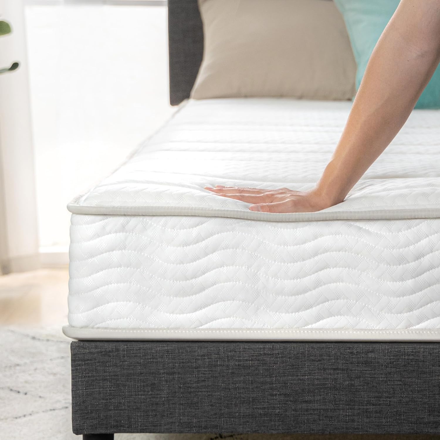 Short Queen Size RV Queen Mattress 8 Inch Medium Firmness Cooling Memory Foam Mattress and Soy Core Support Foam , 60" X 74" X 8"