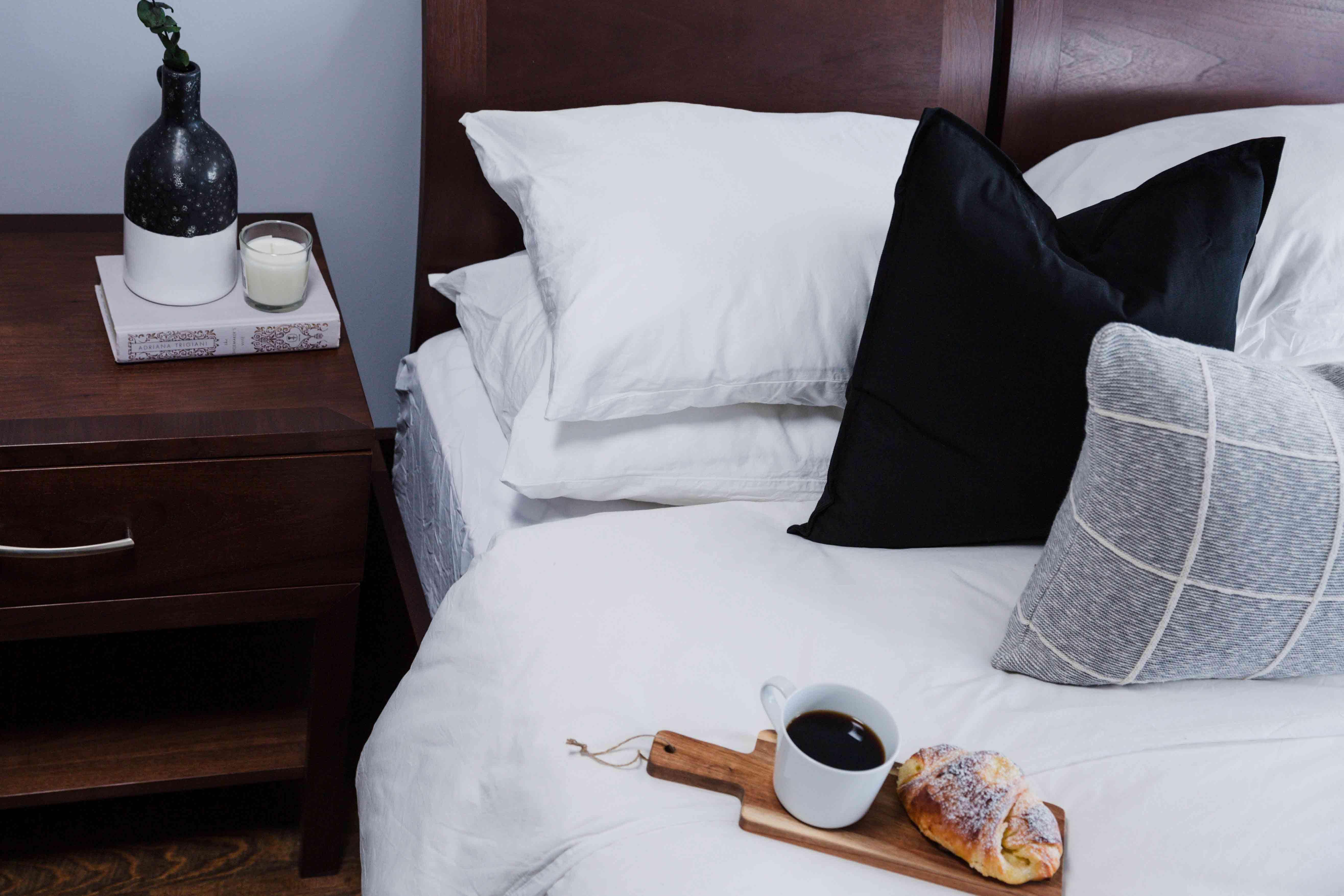 RV King The Bonavista - 12" Thick Pocket Coil Pillowtop with Memory foam - DirectBed | Mattress Stores Hamilton, Niagara Falls, St Catharines, Stoney Creek, Burlington, Oakville, Ancaster
